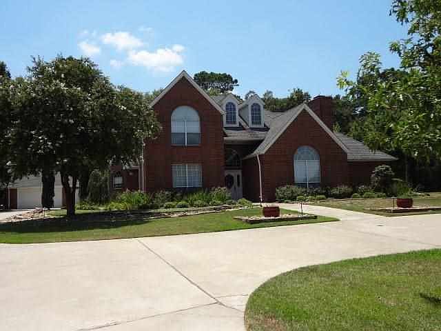 1st image of 4010 Willow Bend Dr