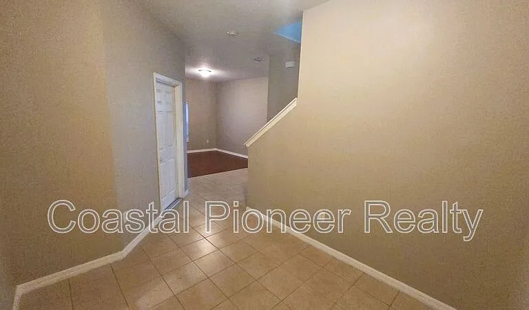 10279 Newminster Loop — Photo 3