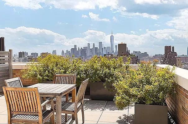 2nd image of 161 W 16th St APT 14B