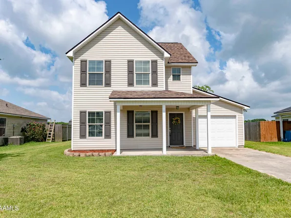 302 Coles Creek Dr, Carencro, LA 70520
