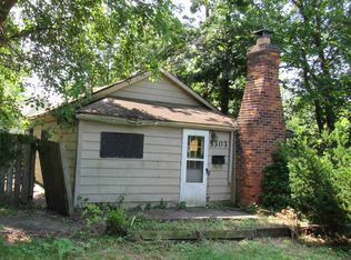 5303 Ashley St, Grosse Pointe Farms, MI 48236