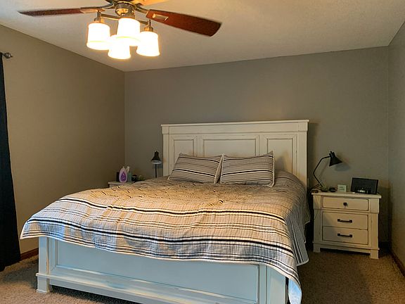 3rd image of 21191 Bellemeade Dr