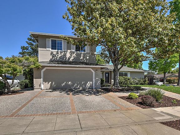2nd image of 814 Nisqually Dr