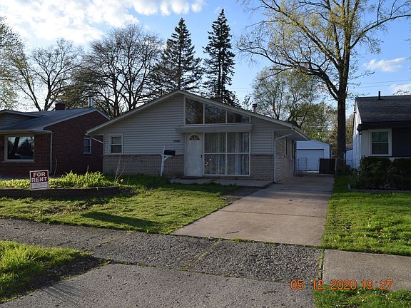2nd image of 25086 Lehigh St