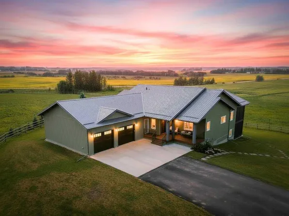 36408 Range Road 271, Red Deer County, AB T0M 1R0