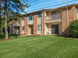30250 W Twelve Mile Rd #A201, Farmington, MI 48334