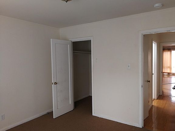 2nd image of 130 Vernon St