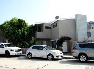 401 E Bay Ave, Newport Beach, CA 92661