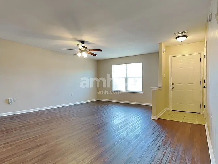 1246 Carlton Ridge Dr — Photo 7