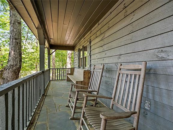3rd image of 3607 State Highway 268