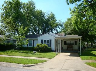 816 Mimosa Dr, Garland, TX 75040