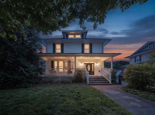 201 Riverside Dr, Russell, KY 41169