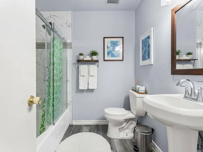 8238 Fondren Rd #8238 — Photo 17