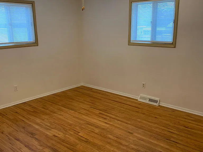 13463 Merl Ave — Photo 16