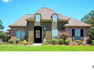 17789 Magnolia Trace Dr, Greenwell Springs, LA 70739