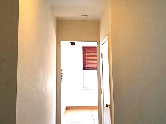 5th image of 39 74th St APT D6