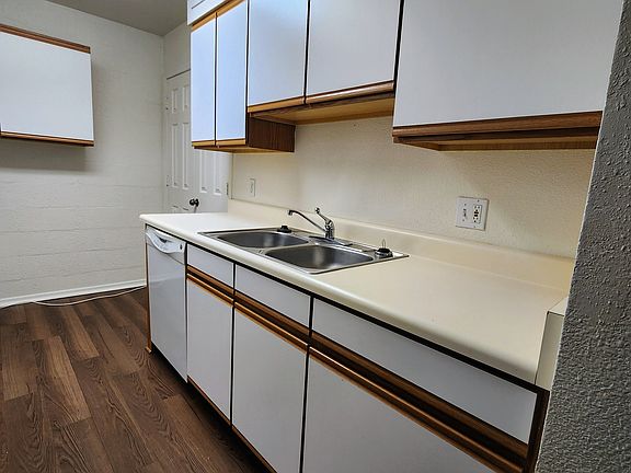 4th image of 6315 N Saint Nicholas Cir Unit 57