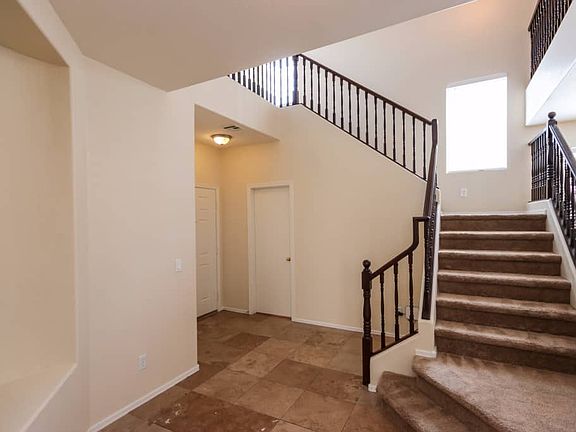 4th image of 14879 W Columbine Dr