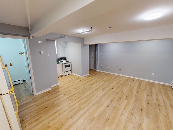 3rd image of 5718 South St #4