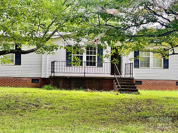 5th image of 215 Keever Farm Dr