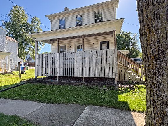 2nd image of 22 Estelle St #1/2