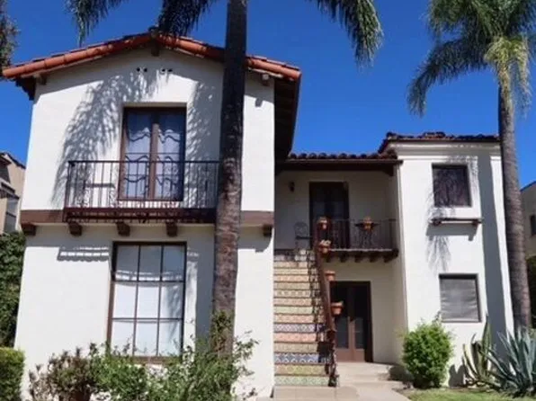 1104 N Maryland Ave, Glendale, CA 91207