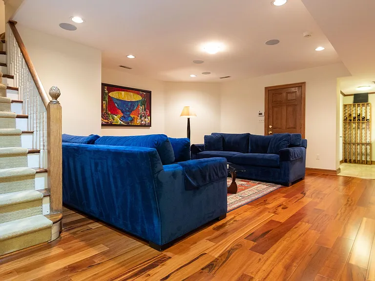 2022 Hillyer Pl NW — Photo 43