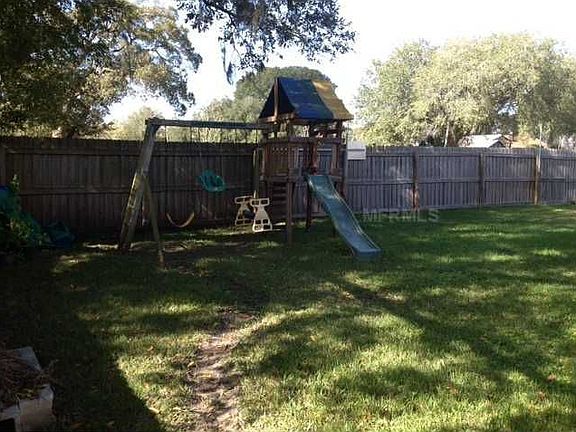 2nd image of 905 N Mobley St
