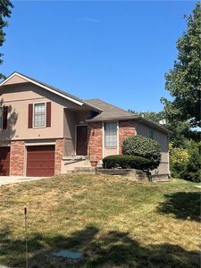 516 SE 3rd Ter APT B, Lees Summit, MO, 64063