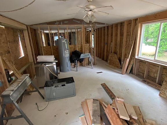 2nd image of 10214 Depot St