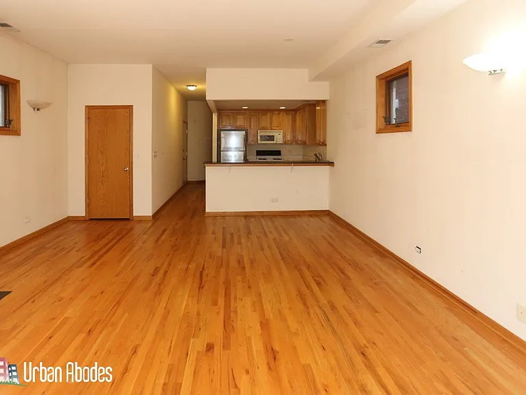 824 W Buckingham Pl #1 — Photo 11