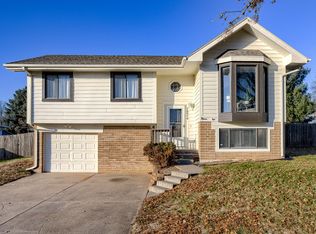 14514 Echo Hills Dr, Omaha, NE 68138