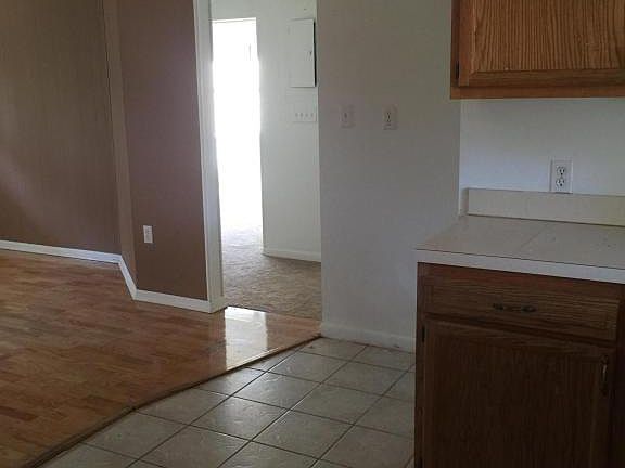 5th image of 4909 Branch Ln