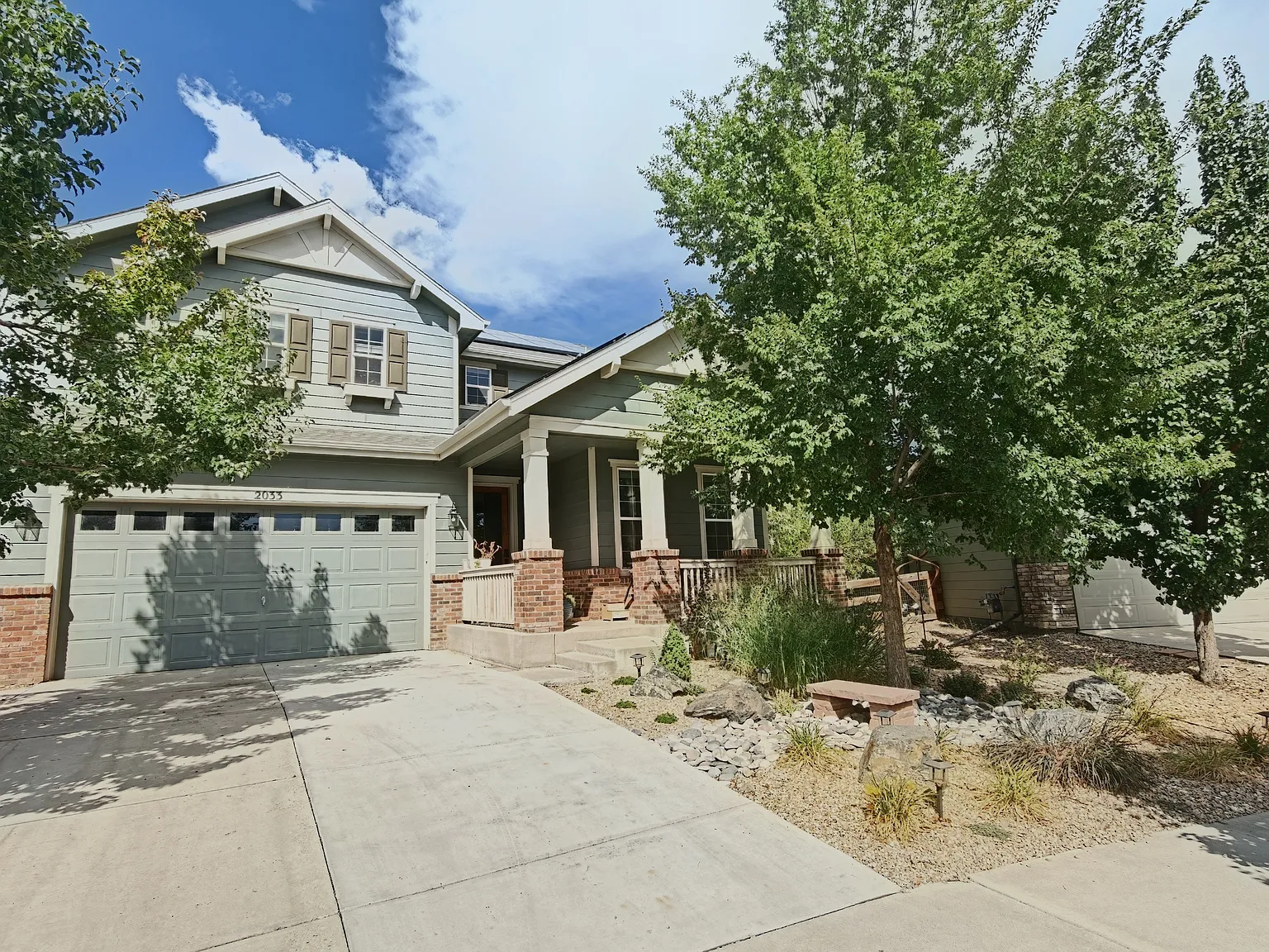 4 bed, 2451 sqft, $4,000 — Photo 1