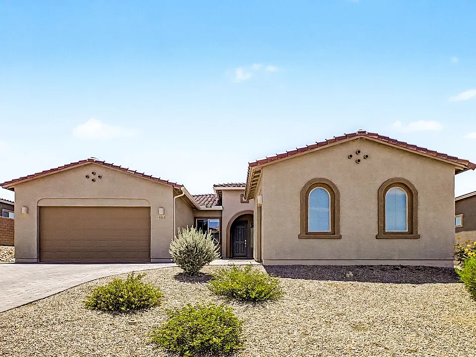 6511 W Antler Bend Pl