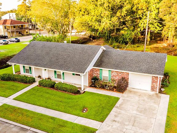 2nd image of 204 Marie Dr