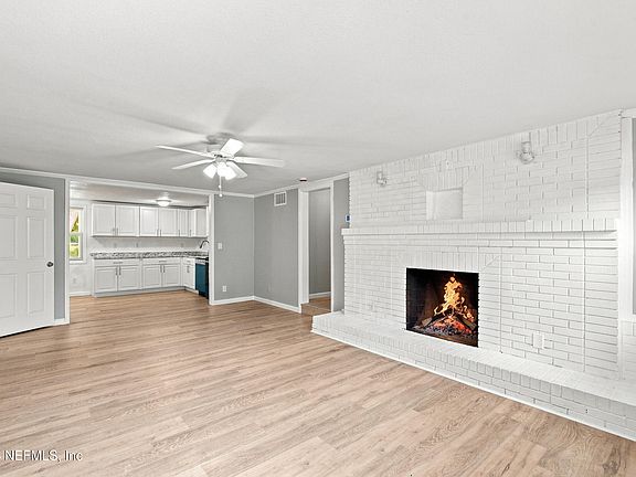 5th image of 3261 TIGER HOLE Road