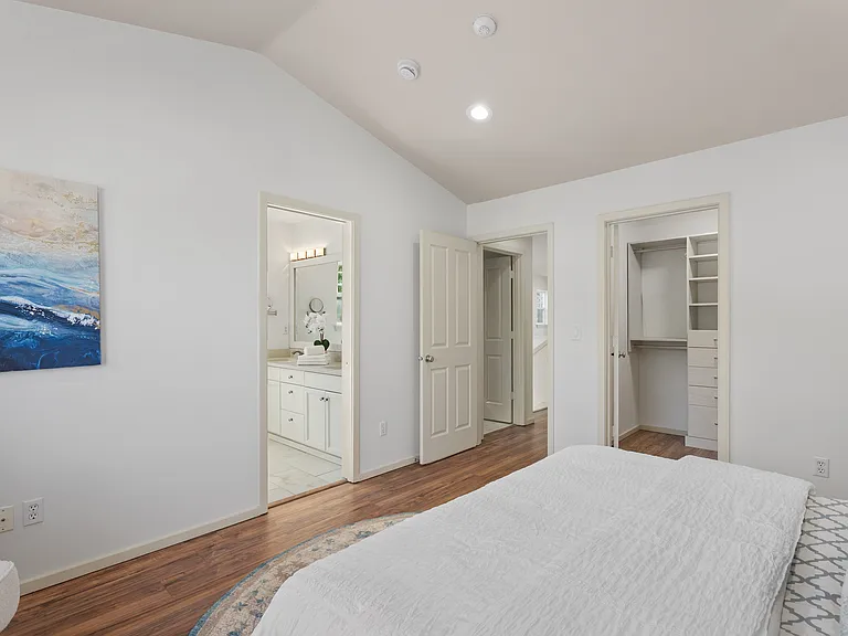 16147 NE 90th Way — Photo 18