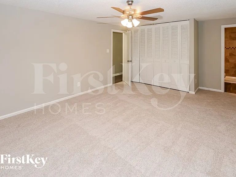 10800 Balbriggan Ct — Photo 10