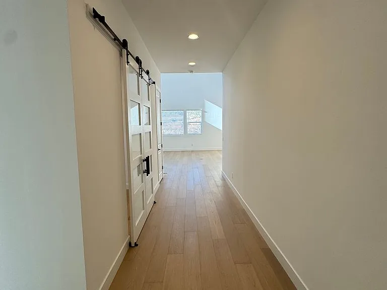 7326 W Running Deer Trl — Photo 36