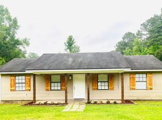 6323 Henderson Rd, Brandon, MS 39042