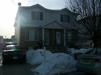1st image of 132 Alberta Ave