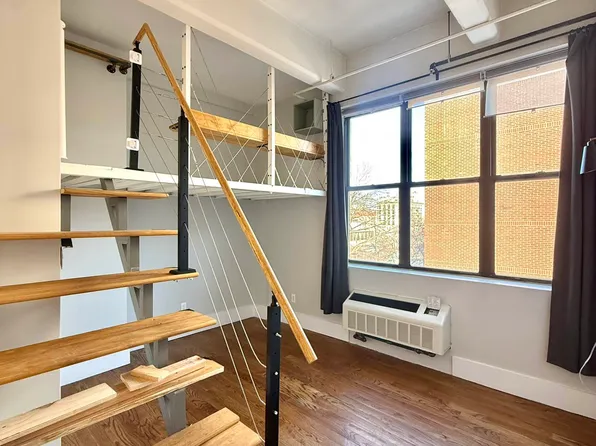 566 Dekalb Avenue image 1 of 23