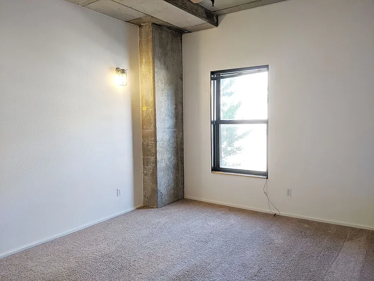 Mercury - Residential — Photo 70