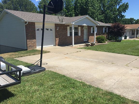 2nd image of 210 Alpine Dr