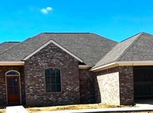 111 Bailey Cv, Canton, MS 39046