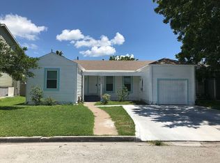 5323 Borden Ave, Galveston, TX 77551