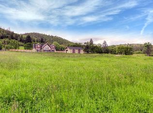 5790 Adams Rd, Talent, OR 97540