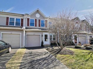 24 Quince Cir, Newtown, PA 18940