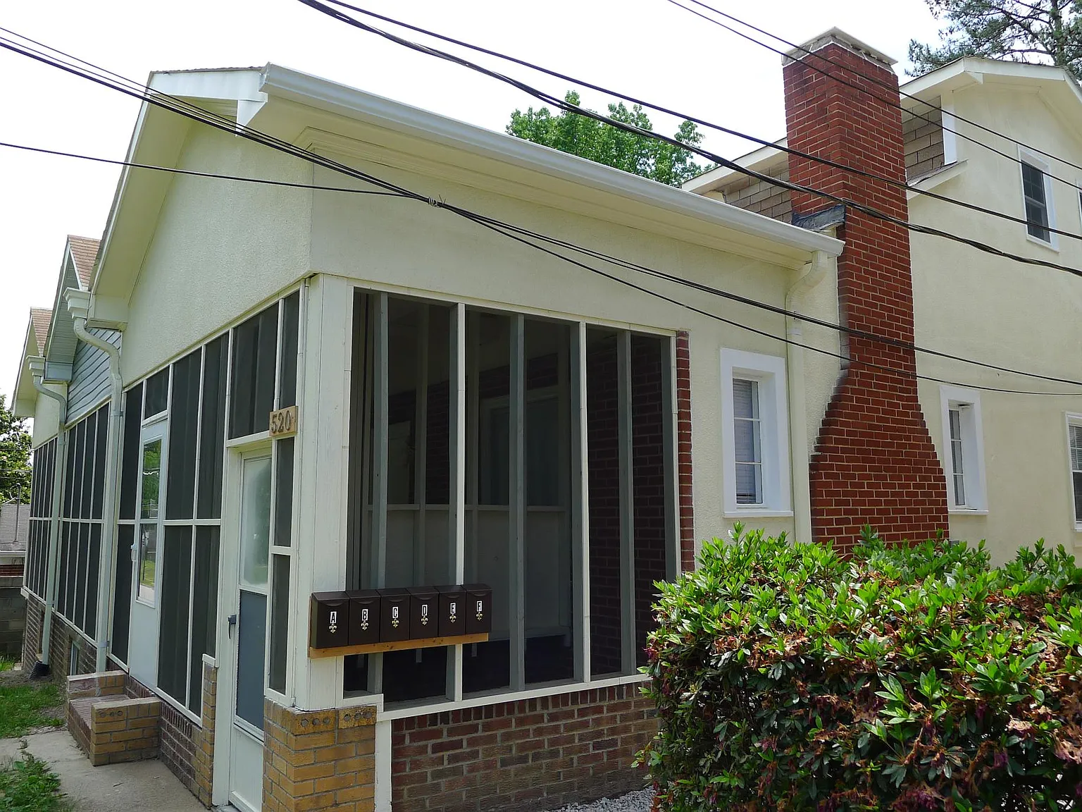 2 bed, 665 sqft, $930 — Photo 2